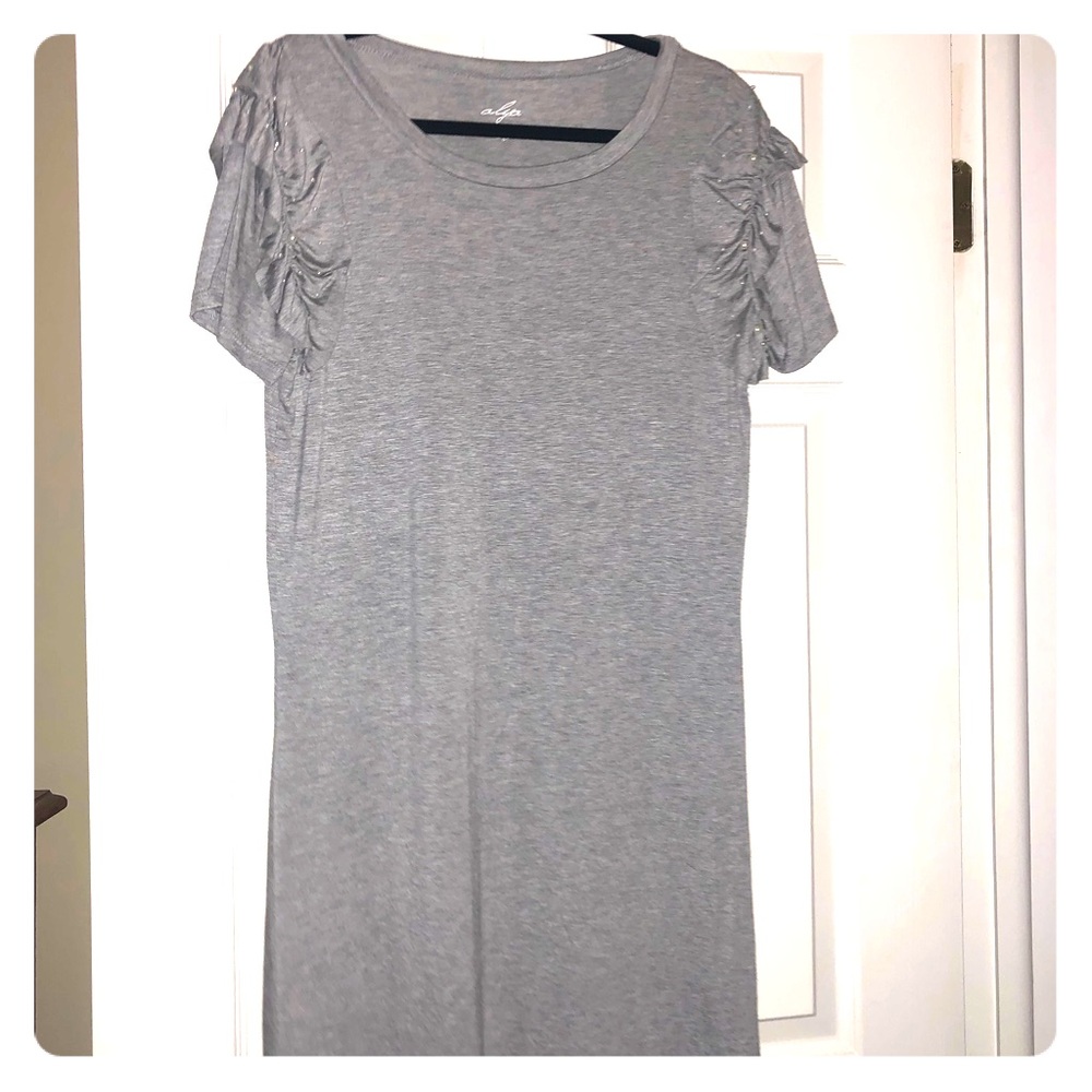 Gray cotton dress with sleeve details